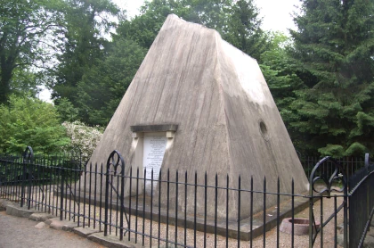 Schadow Gesellschaft Berlin: Prinz Heinrich, Rheinsberg, Grabmal Schadow Gesellschaft Berlin: Prinz Heinrich, Rheinsberg, Grabmal